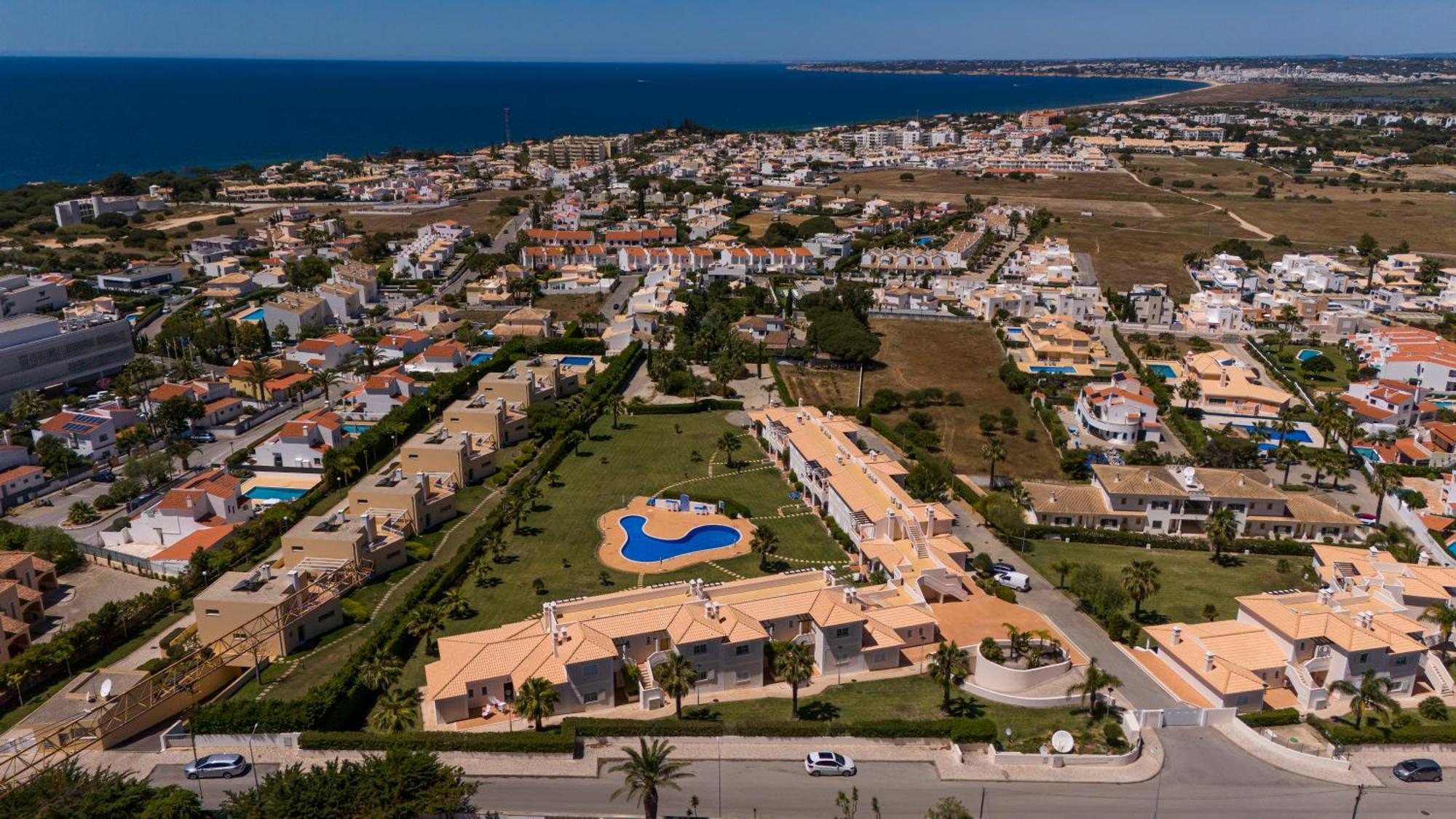 Apartamento No Condominio Baia Village Com Piscina البوفيرا المظهر الخارجي الصورة