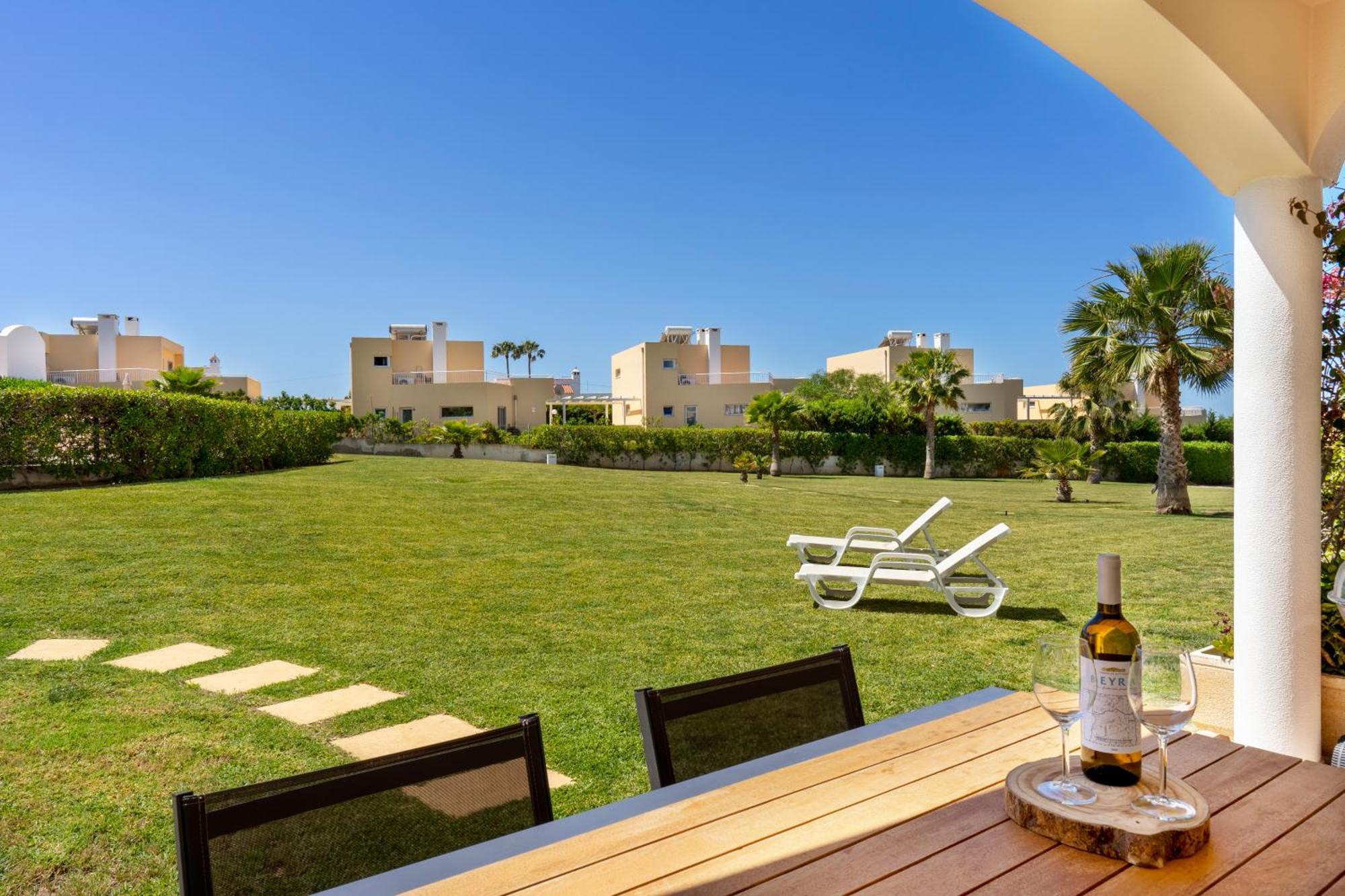 Apartamento No Condominio Baia Village Com Piscina البوفيرا المظهر الخارجي الصورة